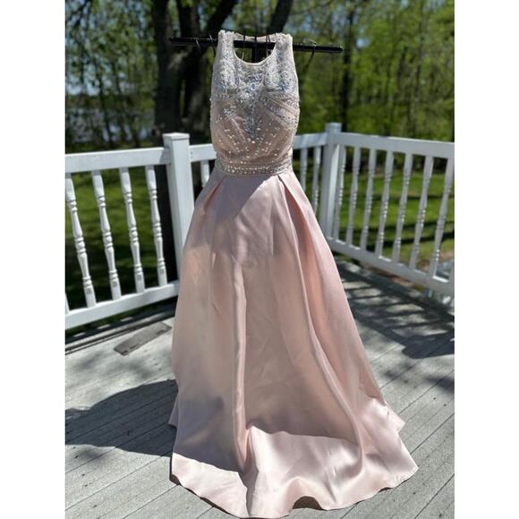 Women's Xscape Pink Prom Dress Size 4 - Picture 1 of 5